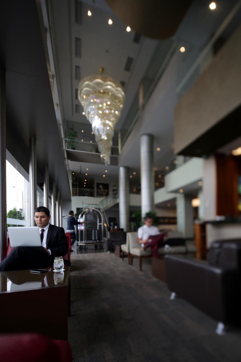 Casa Andina Premium Trujillo Hotel Encalada Kültér fotó